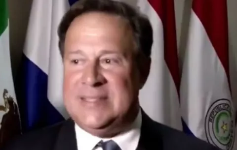 Presión popular obliga a Varela a analizar alternativas al alza eléctrica
