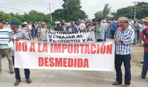 Productores se alzan contra el Gobierno