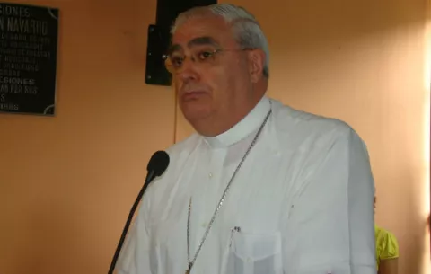 "No es pecado" que capellanes estén en planilla asegura Lacunza