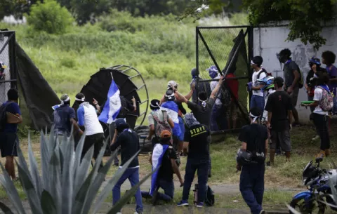 Panamá pide a sus ciudadanos no viajar a Nicaragua por crisis política