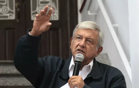 López Obrador propone a Trump serie de políticas para reducir la migración