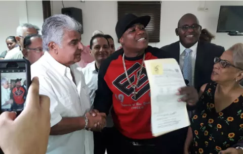 Mulino apoya la postulación de Ricardo Martinelli