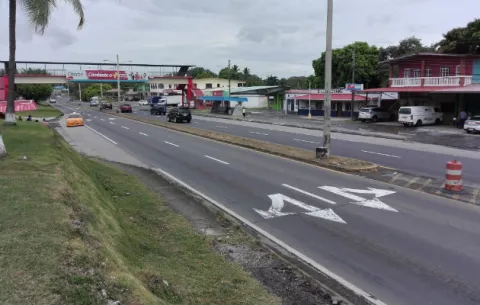 Ediles exigen el pago de impuestos por la construcción del corredor de playas