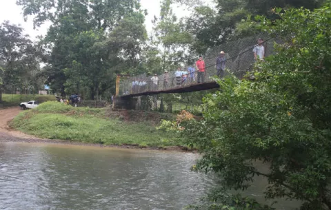 Pobladores del Oeste, Colón y Coclé exigen la construcción de puentes