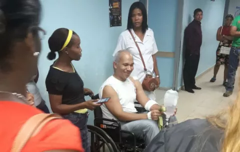 Pastor en la ciudad de Colón es asaltado con cuchillo 
