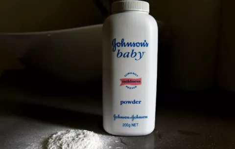 Johnson & Johnson pagará $4.700 millones por contribuir al desarrollo del cáncer 