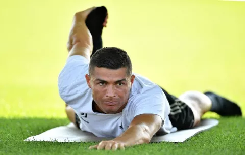 Cristiano Ronaldo entrena por primera vez con la Juventus