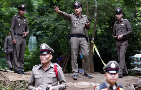 Autoridades ven "condiciones favorables" para rescate en Tailandia