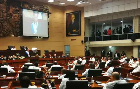 Ejecutivo presentará dispensa $300 millones ante el pleno de la Asamblea