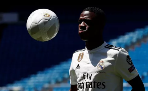 Vinicius Junior,  la perla brasileña es presentada por Real Madrid 