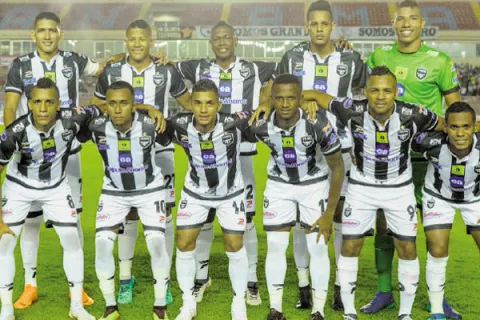 Tauro viaja a Honduras con mucha cautela