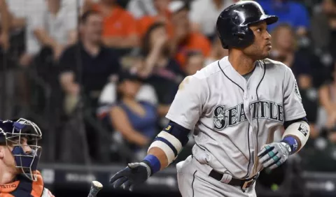 Canó jugará en su casa