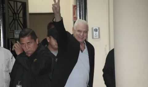 Heriberto Araúz: Nada le impide a R. Martinelli  postularse