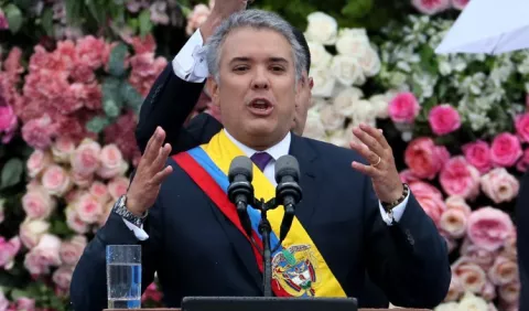 Iván Duque combatirá las dictaduras de la región 