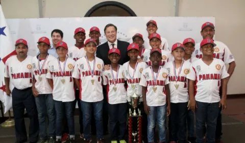 Los campeones fueron agasajados