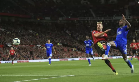 El United se llevó los tres puntos