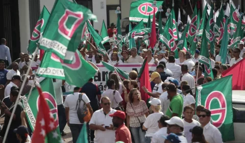 CD elige  candidato a la presidencia