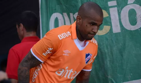 Nacional de Mejía  lidera el torneo