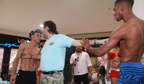 Candela entre 'Látigo' Walters y Marriaga 