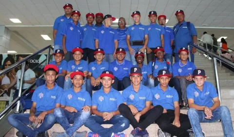 Panamá inicia su ruta al mundial ante Brasil