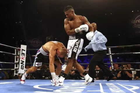 Colombia tiene campeón mundial de boxeo, luego de 9 años