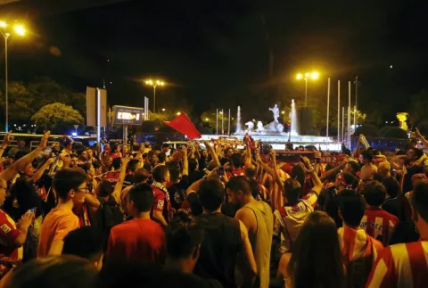 Fiesta en la otra mitad de Madrid