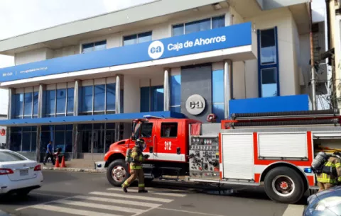 Desalojan banco en Chitré tras activarse la alarma