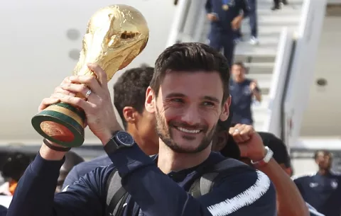 Hugo Lloris, detenido por manejar bajo los efectos del  alcohol