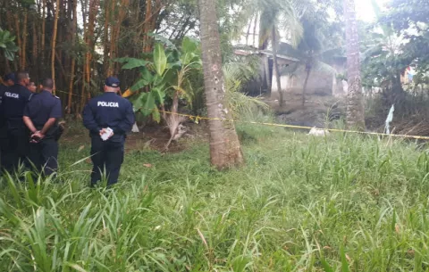 Asesinado a tiros por tres personas en Cativá; hay una herida 