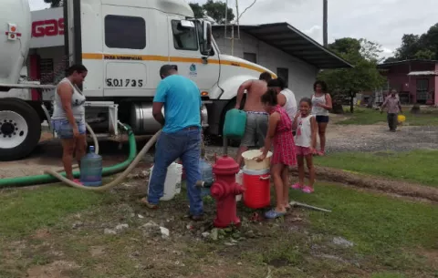 Residentes de Chame critican labor del Idaan, hay desabastecimiento de agua