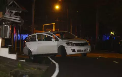 Triple homicidio en Veranillo; los ultimaron dentro de un vehículo