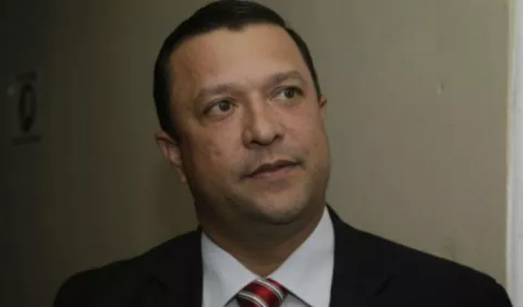 Edwin Cárdenas: 'Ministro Eduardo Carles continuó importando arroz'
