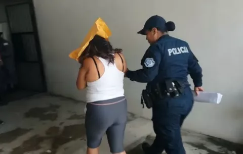 Decretan legal aprehensión para mujer que desmembró a su pareja en Aguadulce