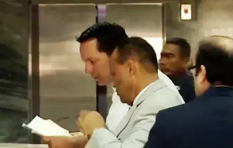 Suspenden audiencia de exministro Guillermo Ferrufino 