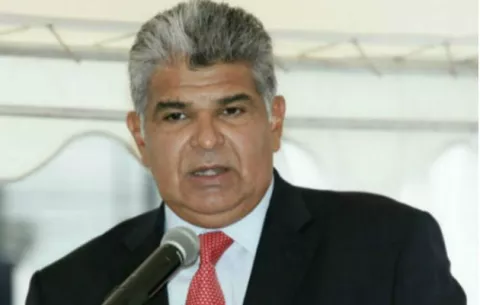 Mulino promete crear plan para desarrollar jóvenes emprendedores 