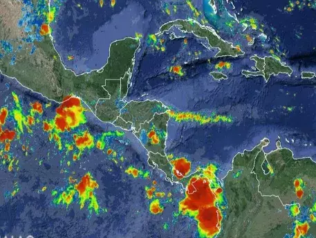 Mal tiempo: Onda Tropical 37 afectará a países centroamericanos