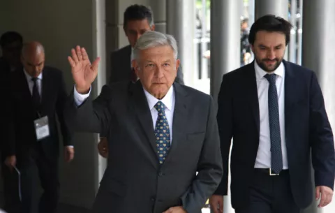 López Obrador garantiza independencia del Poder Judicial bajo su Presidencia