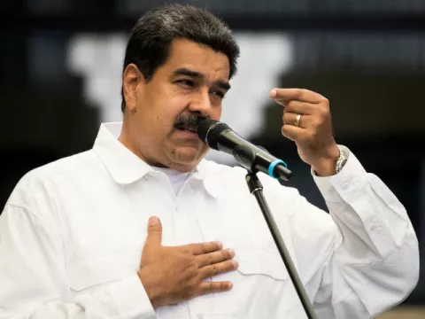 Buscan mecanismos internacionales para sacar a Maduro