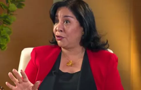 Marcela Paredes defiende la jornada extendida; dice que es un ´éxito'
