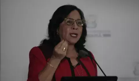 Docentes no apoyarían a Sandy Correa como ministra