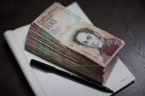 Venezuela le quitará cinco ceros al Bolívar