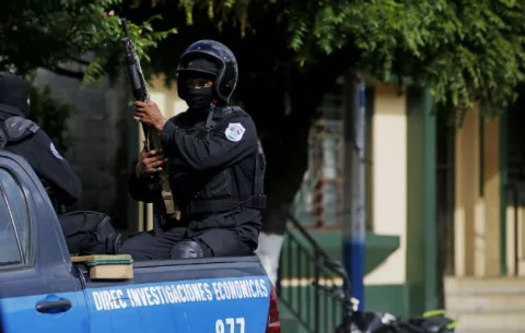 Denuncian nuevos secuestros por policías y paramilitares en Nicaragua