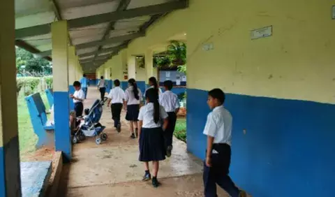 Política y educación, un caos para los estudiantes