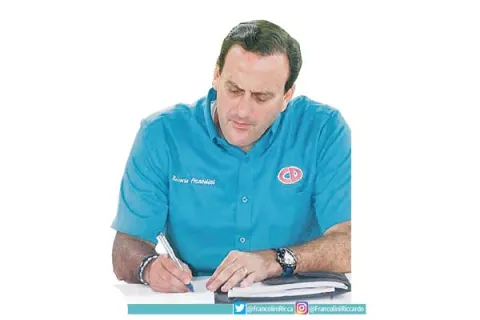 Ricardo Martinelli el regreso del amigo