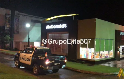 Sujetos roban más de 2 mil dólares en restaurante de Arraiján 
