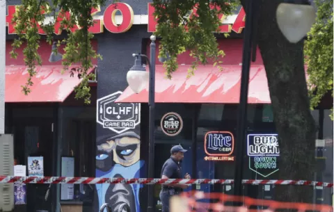 Seis heridos en el tiroteo de Florida siguen hospitalizados, uno grave