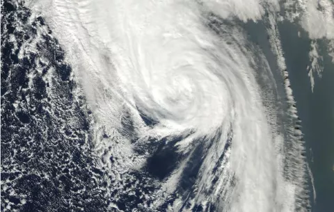 Tormenta tropical Lane se convertirá en huracán el sábado 