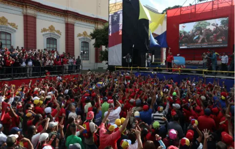 Fuerte sismo estremece Venezuela en medio de marcha chavista pro Maduro