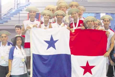 Panamá es campeón del voleibol de los Codicader