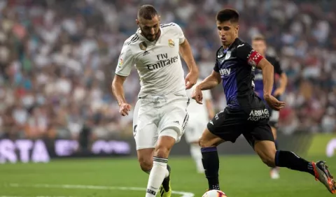 Lopetegui lanza flores a Benzema